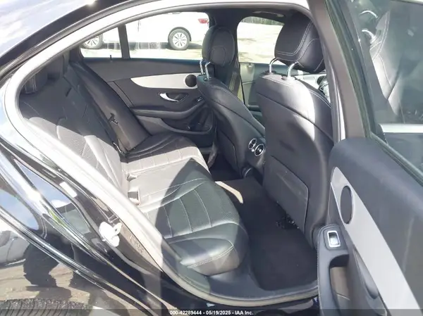 W1KWF8DB0MR610135 2021 MERCEDES-BENZ C-KLASSE - Image 8
