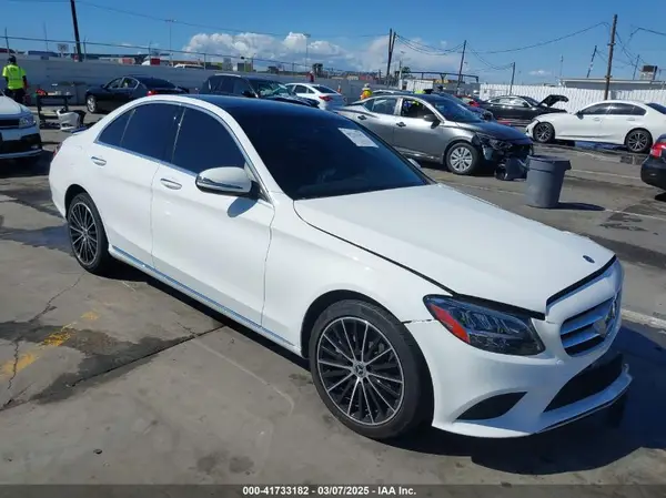 W1KWF8DB0MR635682 2021 MERCEDES-BENZ C-KLASSE - Image 1