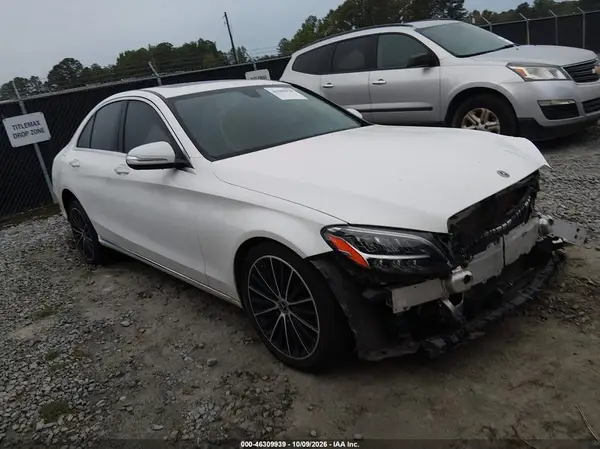 W1KWF8DB1MR646707 2021 MERCEDES-BENZ C-KLASSE - Image 1