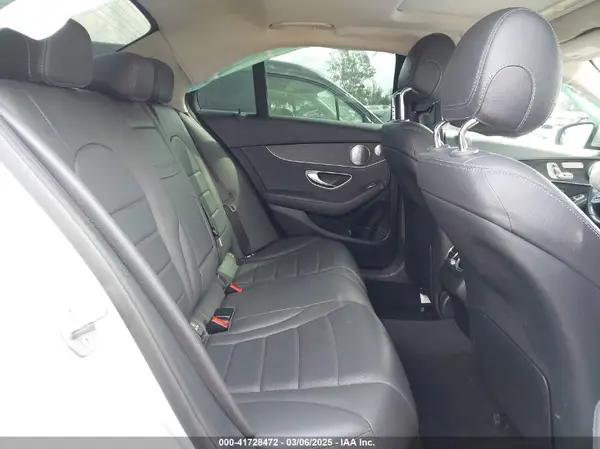 W1KWF8DB3MR650886 2021 MERCEDES-BENZ C-KLASSE - Image 8