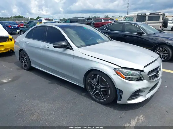 W1KWF8DB3MR651648 2021 MERCEDES-BENZ C-KLASSE - Image 1