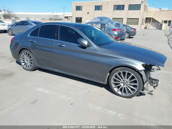 W1KWF8DB5MR646497 2021 MERCEDES-BENZ C-KLASSE - Image 1