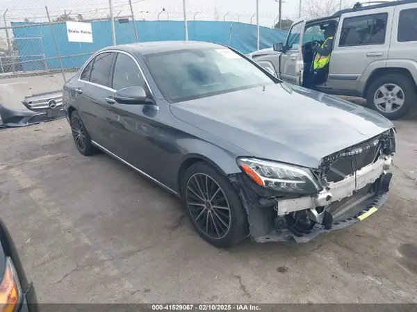 W1KWF8DB8MR651550 2021 MERCEDES-BENZ C-KLASSE - Image 1
