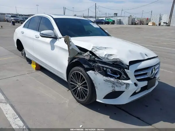 W1KWF8DB9MR611445 2021 MERCEDES-BENZ C-KLASSE - Image 1