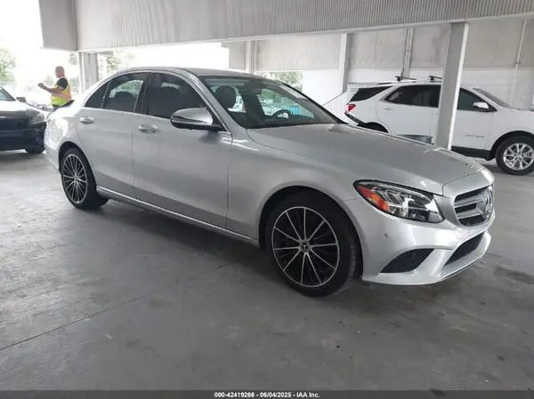W1KWF8DB9MR615382 2021 MERCEDES-BENZ C-KLASSE - Image 1