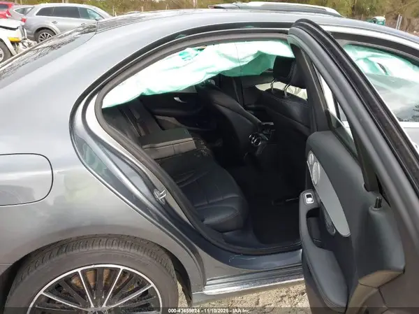 2021 MERCEDES-BENZ C-KLASSE auction photo 8