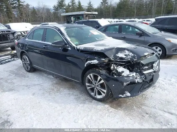 W1KWF8EB0MR630870 2021 MERCEDES-BENZ C-KLASSE - Image 1