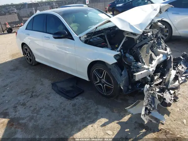 W1KWF8EB1LR594900 2020 MERCEDES-BENZ C-KLASSE - Image 1