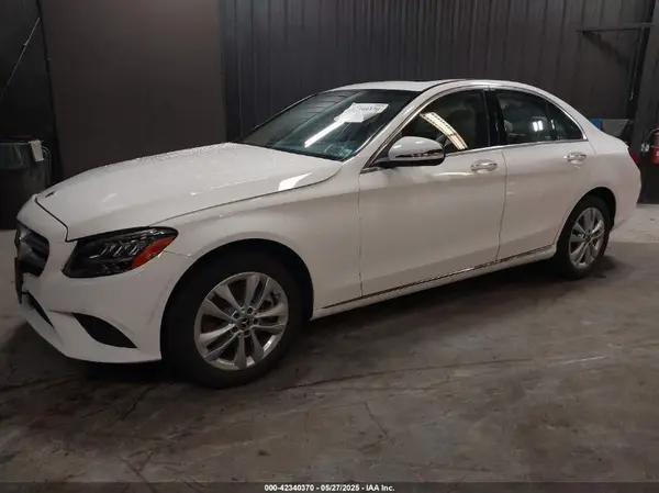W1KWF8EB5MR635319 2021 MERCEDES-BENZ C-KLASSE - Image 2