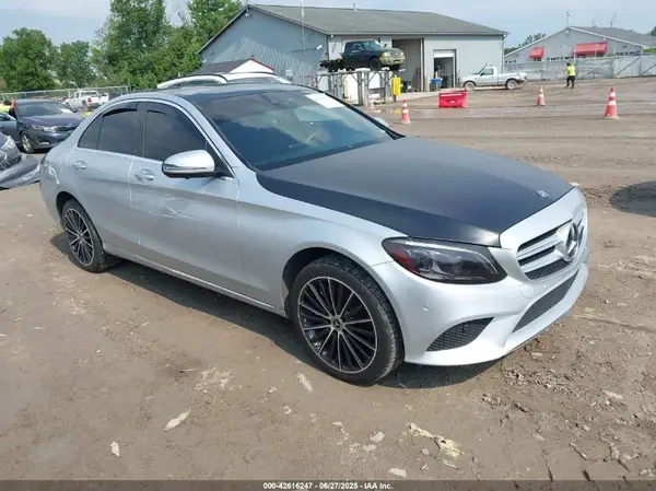 W1KWF8EB6LR599901 2020 MERCEDES-BENZ C-KLASSE - Image 1