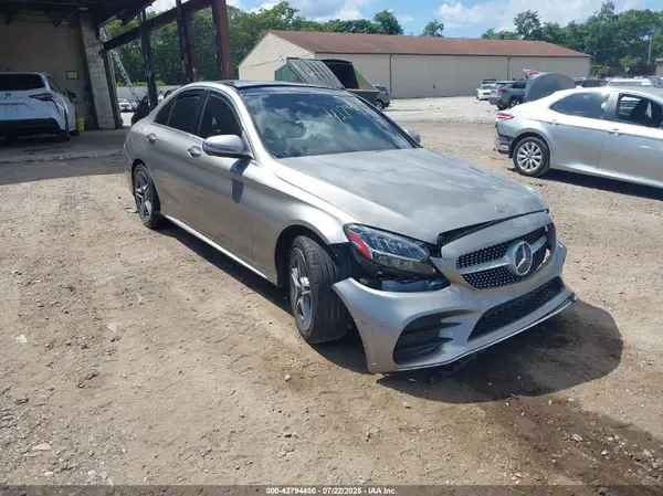 W1KWF8EB8MR648727 2021 MERCEDES-BENZ C-KLASSE - Image 1