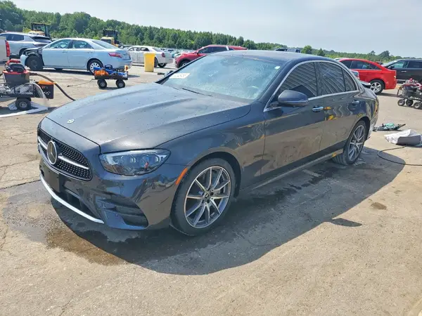 W1KZF5KB0NB057379 2022 MERCEDES-BENZ E-KLASSE - Image 1