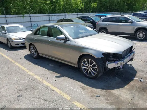 W1KZF5KB3NB084916 2022 MERCEDES-BENZ E-KLASSE - Image 1
