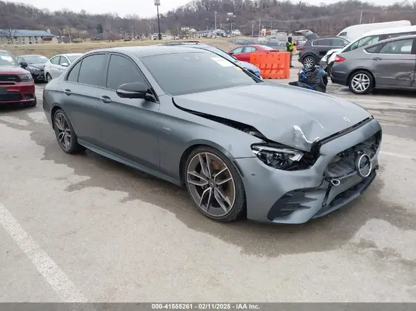W1KZF6BB2NB037947 2022 MERCEDES-BENZ E-KLASSE - Image 1