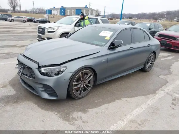 W1KZF6BB2NB037947 2022 MERCEDES-BENZ E-KLASSE - Image 2