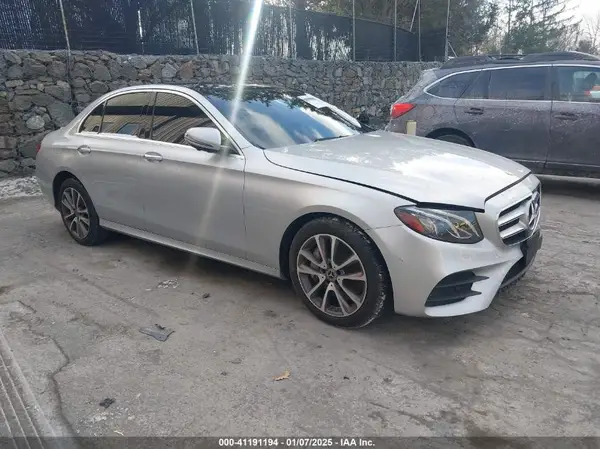 W1KZF6JB1LA806636 2020 MERCEDES-BENZ E-KLASSE - Image 1
