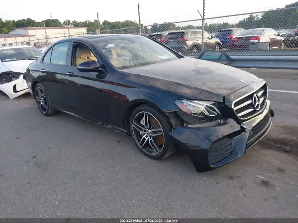 W1KZF6JB4LA801804 2020 MERCEDES-BENZ E-KLASSE - Image 1