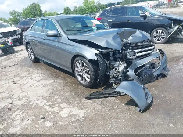 W1KZF6JB6LA760253 2020 MERCEDES-BENZ E-KLASSE - Image 1
