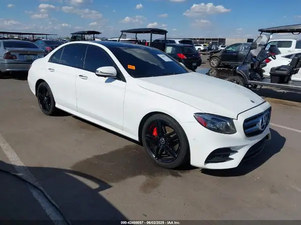 W1KZF8DB0LA812581 2020 MERCEDES-BENZ E-KLASSE - Image 1