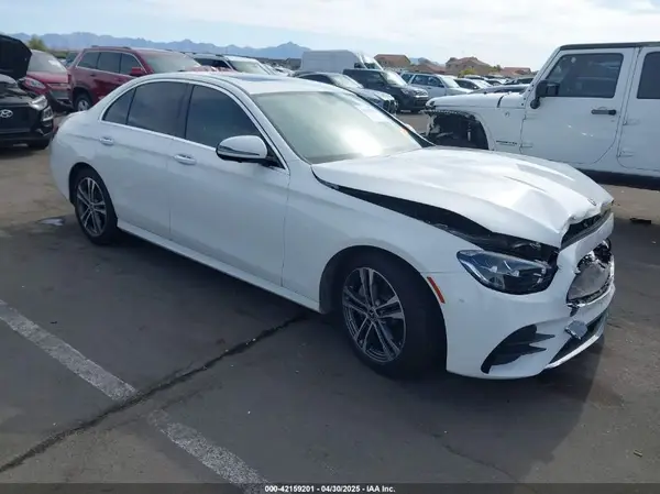 W1KZF8DB0MA874452 2021 MERCEDES-BENZ E-KLASSE - Image 1