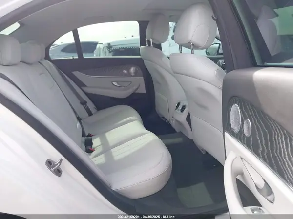 W1KZF8DB0MA874452 2021 MERCEDES-BENZ E-KLASSE - Image 8