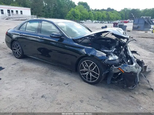 W1KZF8DB0PB162263 2023 MERCEDES-BENZ E-KLASSE - Image 1