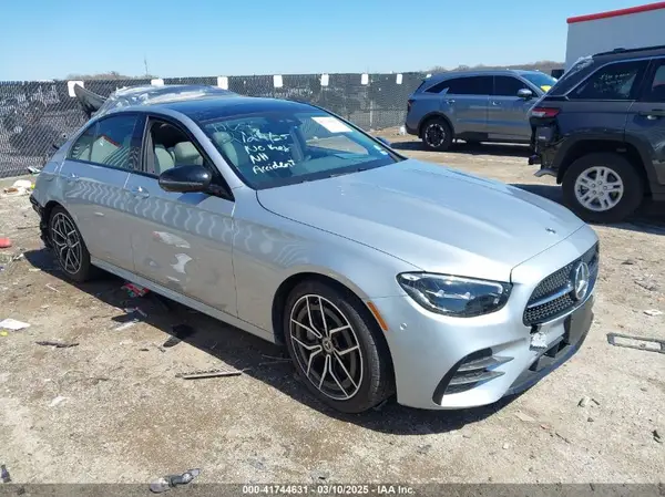 W1KZF8DB0PB162327 2023 MERCEDES-BENZ E-KLASSE - Image 1