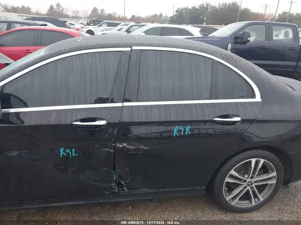 2021 MERCEDES-BENZ E-KLASSE auction photo 6