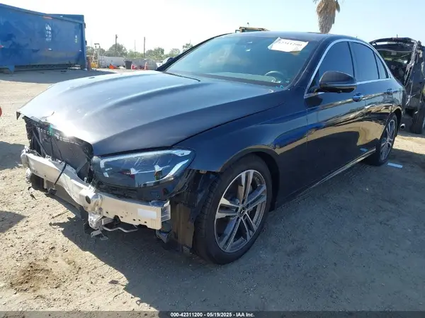 W1KZF8DB5MA912435 2021 MERCEDES-BENZ E-KLASSE - Image 2