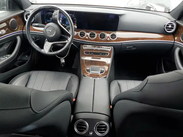 W1KZF8DB8MA929939 2021 MERCEDES-BENZ E-KLASSE - Image 8