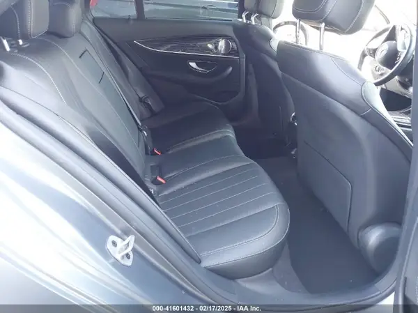 W1KZF8DBXPB134177 2023 MERCEDES-BENZ E-KLASSE - Image 8