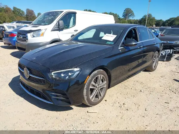 W1KZF8EB0MA947219 2021 MERCEDES-BENZ E-KLASSE - Image 2