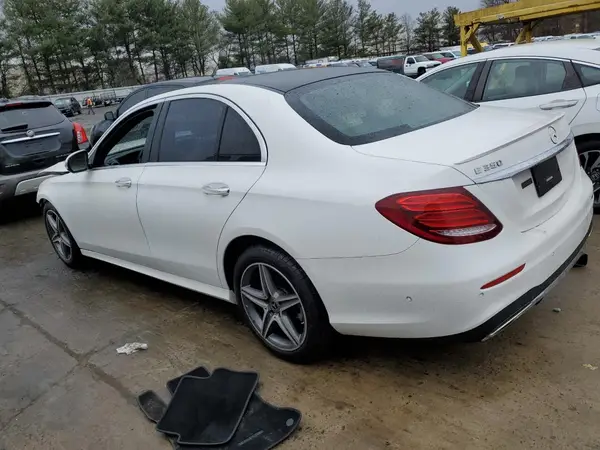 W1KZF8EB1LA842476 2020 MERCEDES-BENZ E-KLASSE - Image 2