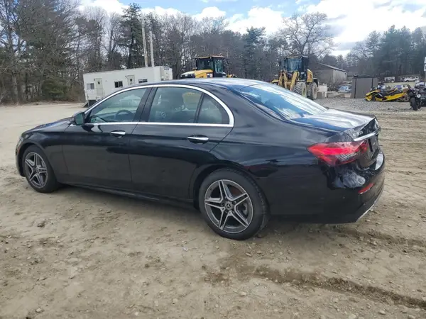 W1KZF8EB7MA902018 2021 MERCEDES-BENZ E-KLASSE - Image 2