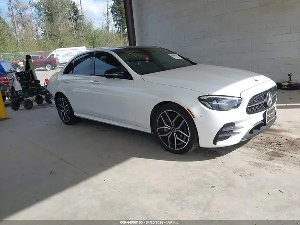 W1KZF8EB7PB187546 2023 MERCEDES-BENZ E-KLASSE - Image 1