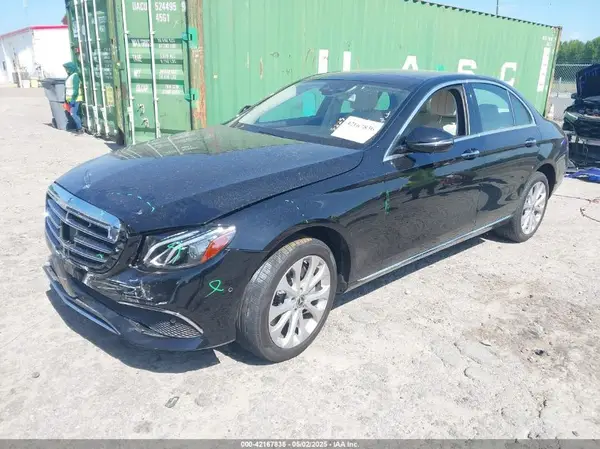 W1KZF8EB8LA771731 2020 MERCEDES-BENZ E-KLASSE - Image 2