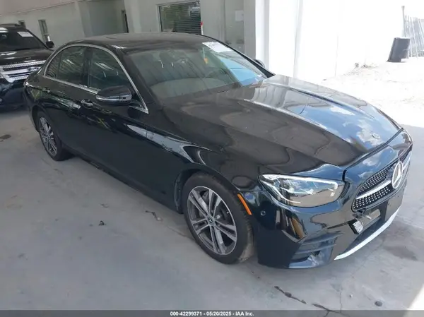 W1KZF8EB8MA873550 2021 MERCEDES-BENZ E-KLASSE - Image 1
