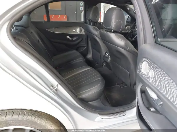 2021 MERCEDES-BENZ E-KLASSE auction photo 8