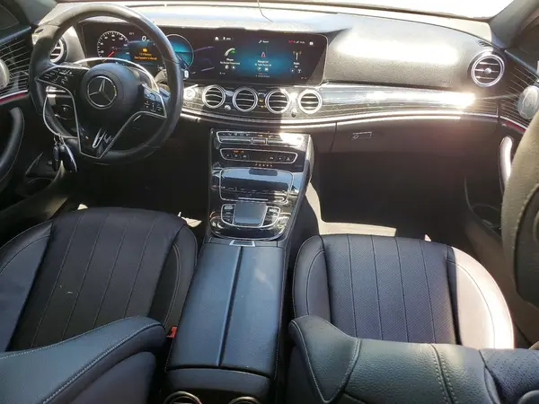 2021 MERCEDES-BENZ E-KLASSE auction photo 8
