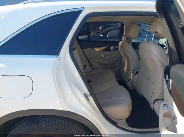 W1N0G5DB0LF776305 2020 MERCEDES-BENZ GLC - Image 8
