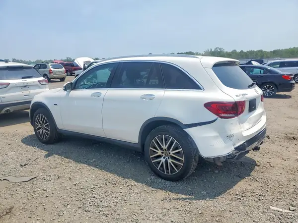 W1N0G5DB0LF815829 2020 MERCEDES-BENZ GLC - Image 2