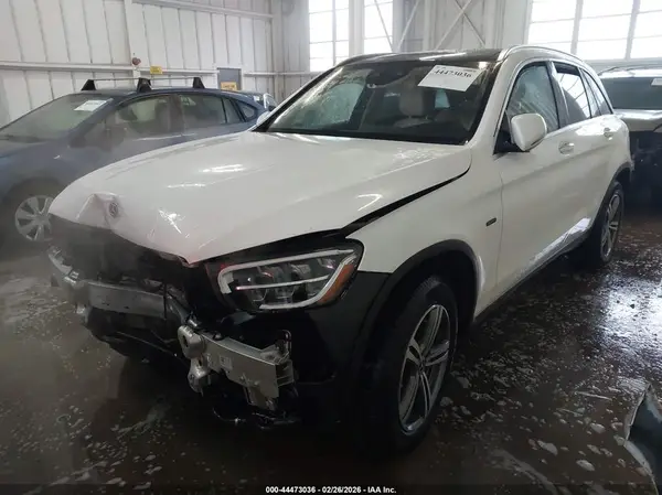 W1N0G5DB4LF816871 2020 MERCEDES-BENZ GLC - Image 2