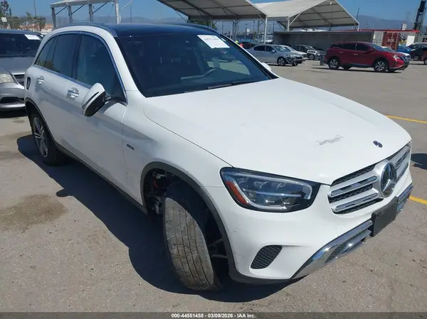 W1N0G5DB6LF775126 2020 MERCEDES-BENZ GLC - Image 1