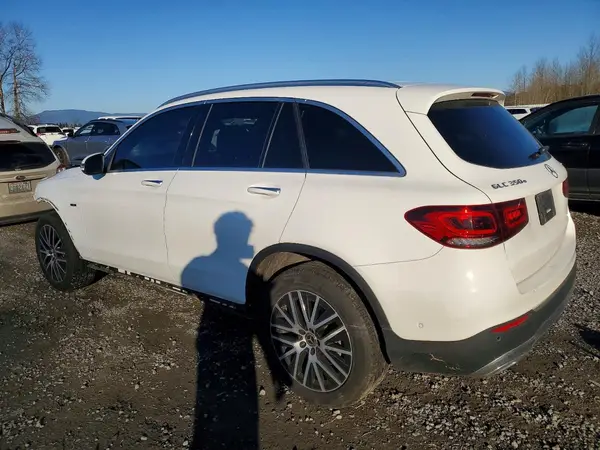 W1N0G5DB8LF780389 2020 MERCEDES-BENZ GLC - Image 2