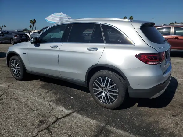 W1N0G5DB9LF776156 2020 MERCEDES-BENZ GLC - Image 2