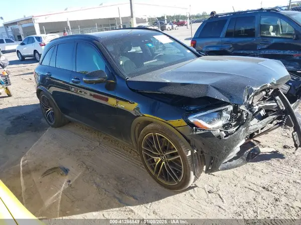 W1N0G6EB6NV382059 2022 MERCEDES-BENZ GLC - Image 1