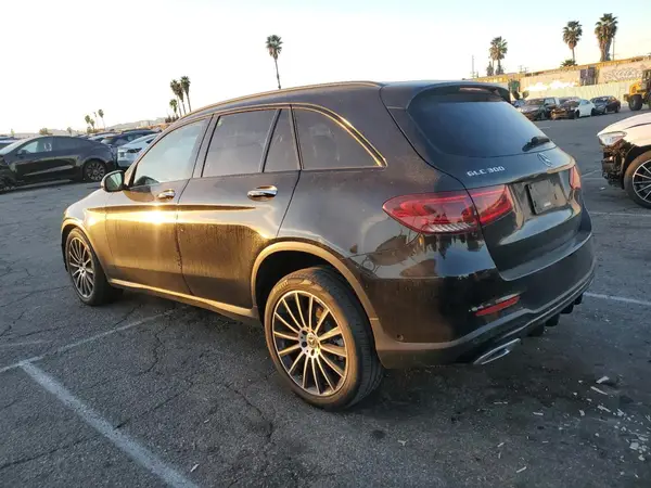 W1N0G8DB0LF761417 2020 MERCEDES-BENZ GLC - Image 2