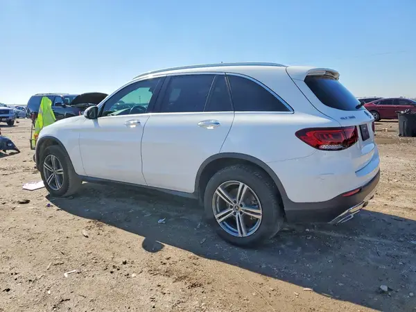 W1N0G8DB0LF762650 2020 MERCEDES-BENZ GLC - Image 2