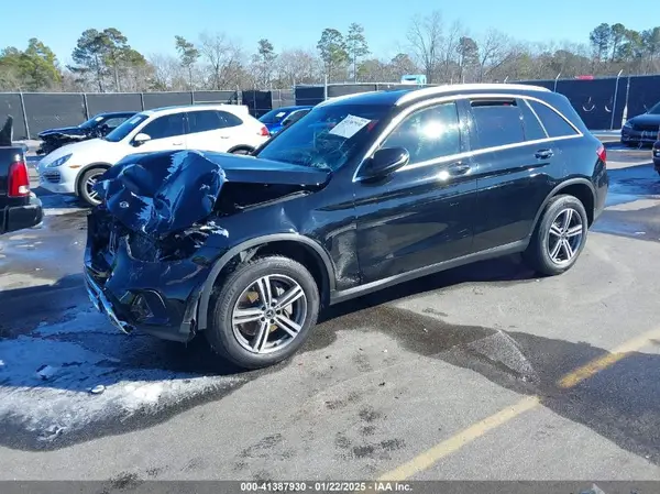 W1N0G8DB0LF766066 2020 MERCEDES-BENZ GLC - Image 2
