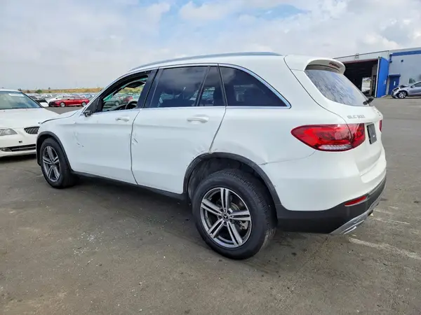 W1N0G8DB0LF774359 2020 MERCEDES-BENZ GLC - Image 2